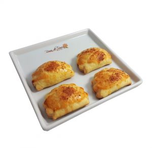 Pastel Assado de Três Queijos
